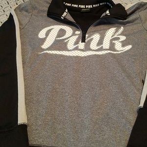 🔥 SOLD ON ♏🔥VS PINK ULTIMATE PULLOVER💣